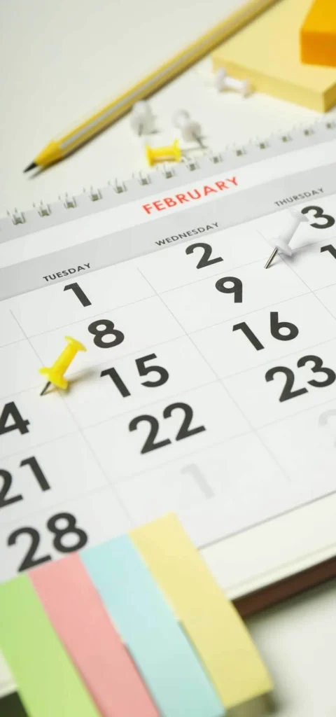 Calendario Editoriale 2025 2 Calendario Editoriale calendario matita puntine e post-it