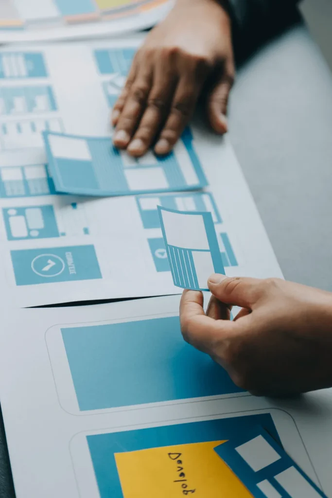 User Experience. Migliorare il Sito Web 5 User Experience persona che sceglie un template per il sito web